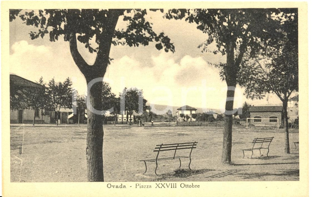 Cartolina originale da collezione 1930 ca OVADA AL Scorcio piazza XXVIII OTTOBRE Cartolina ANIMATA FP NV 1