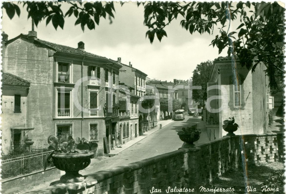 Cartolina originale da collezione 1965 ca SAN SALVATORE MONFERRATO AL Veduta via Roma ANIMATA Cartolina FG VG 1