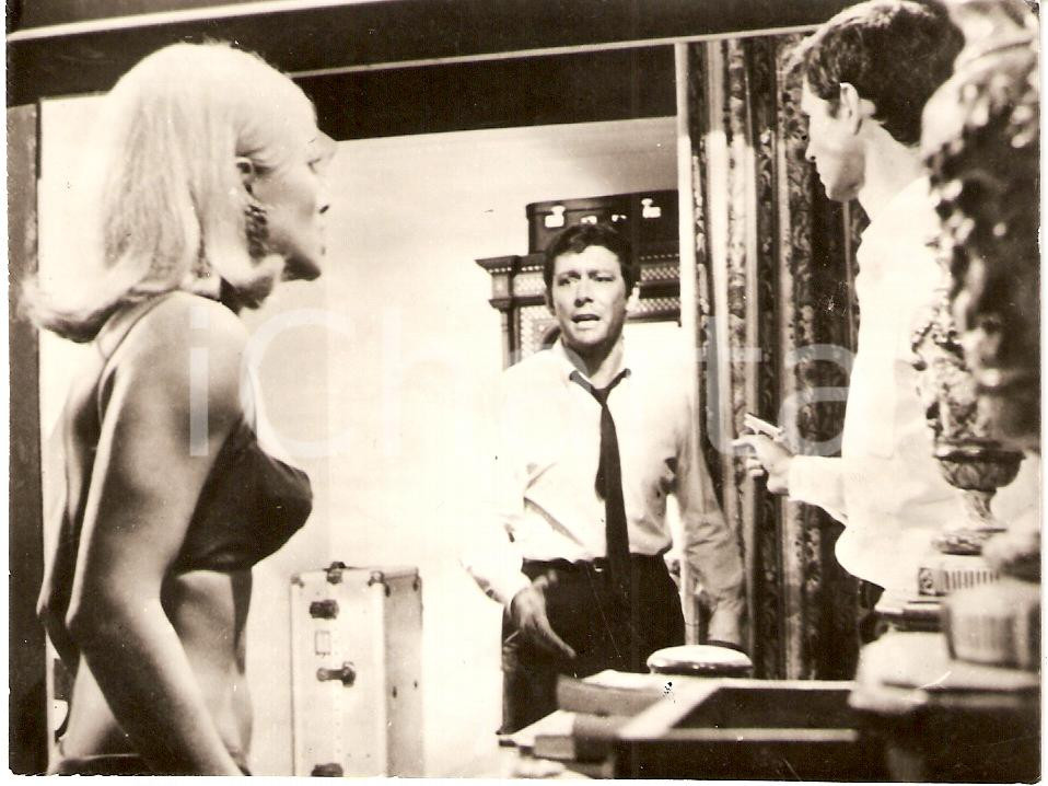 Fotografia d epoca originale 1967 LE SCANDALE Anthony PERKINS e Yvonne FURNEAUX Foto di scena 1
