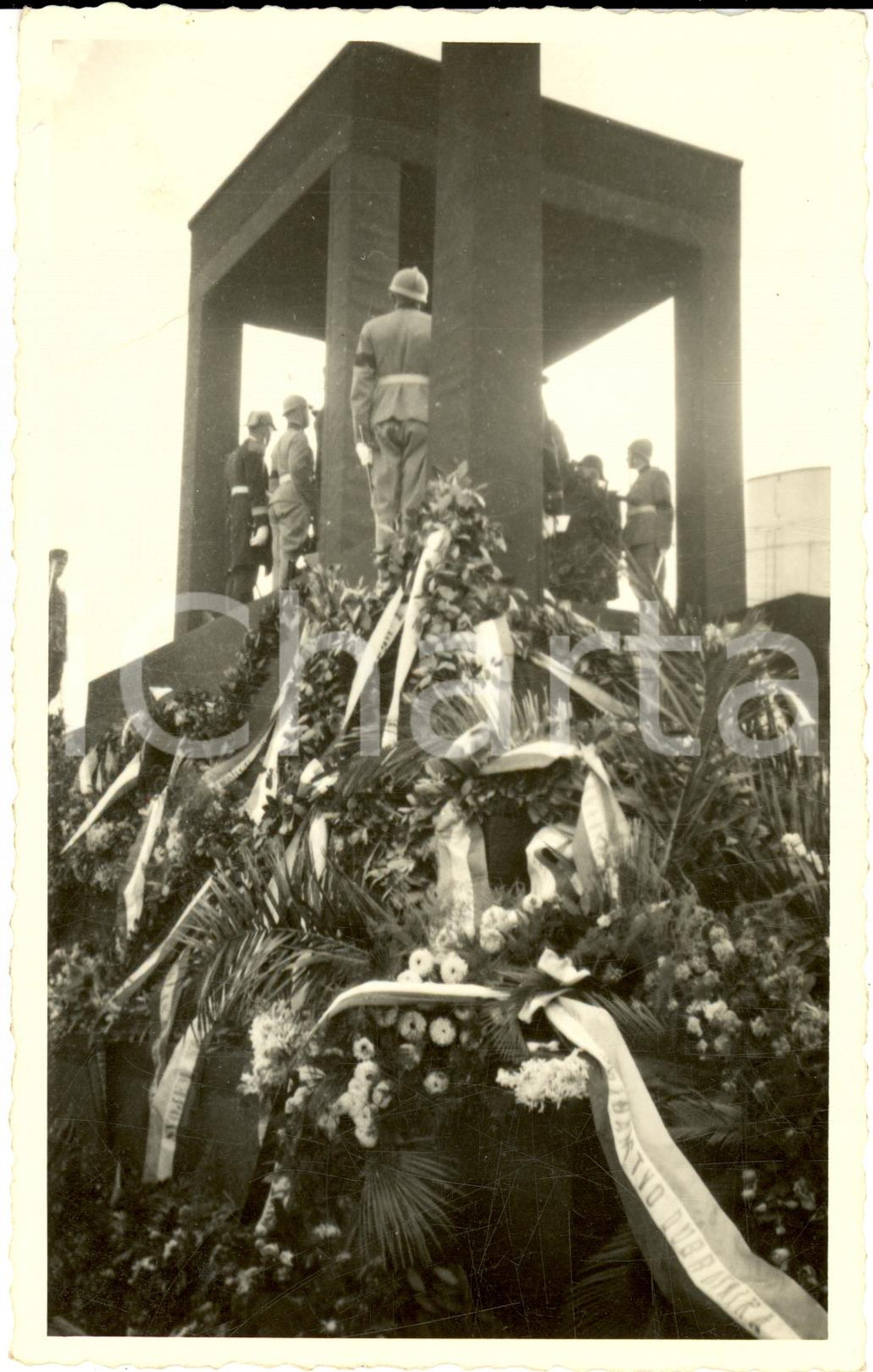 Cartolina originale da collezione 1934 TOPOLA SERBIA Esercito accoglie salma ALESSANDRO I Cartolina FP NV 1