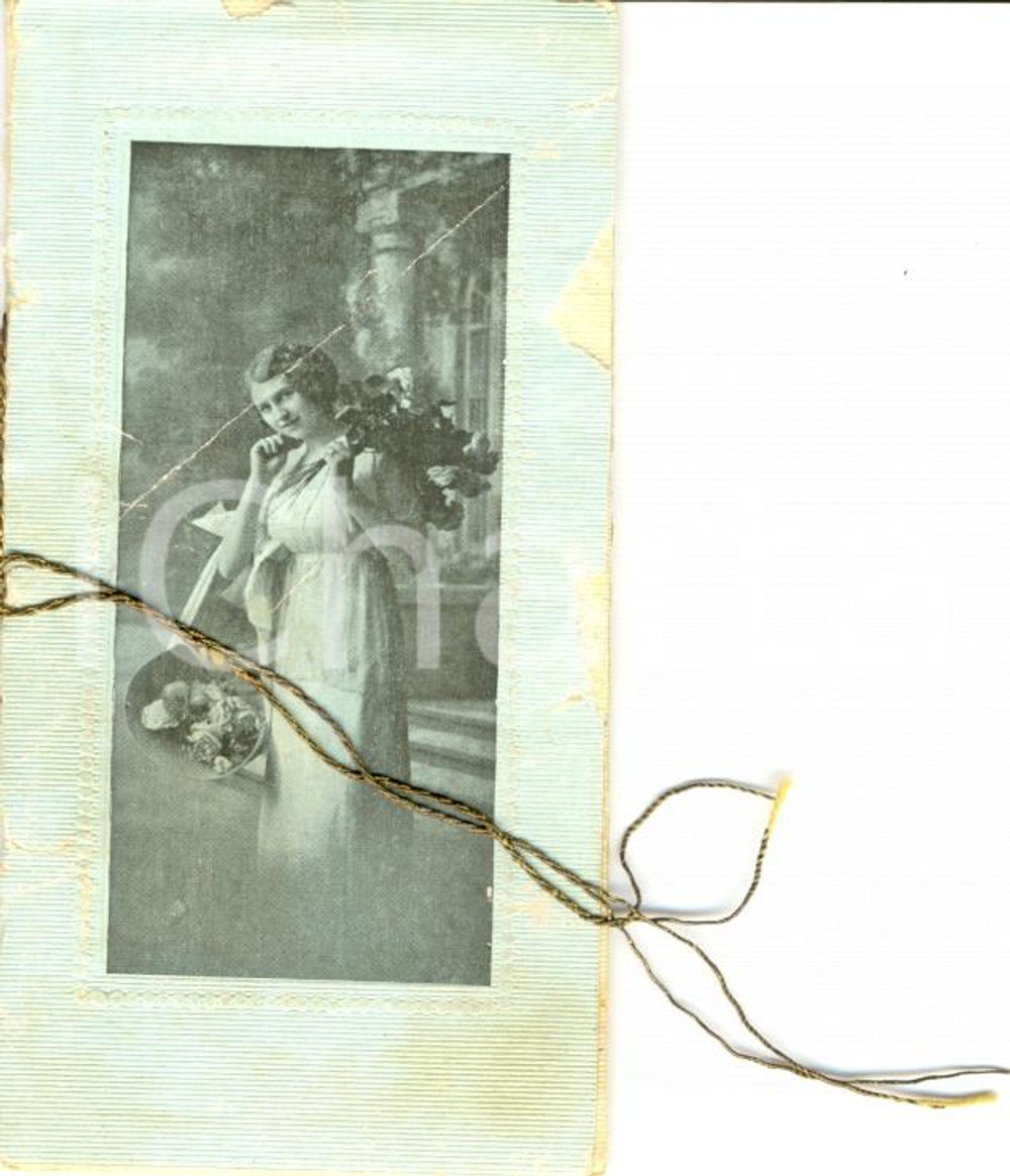 Oggetto da collezione cartaceo 1917 CALENDARIETTO tascabile Ragazza con cesti di fiori 1