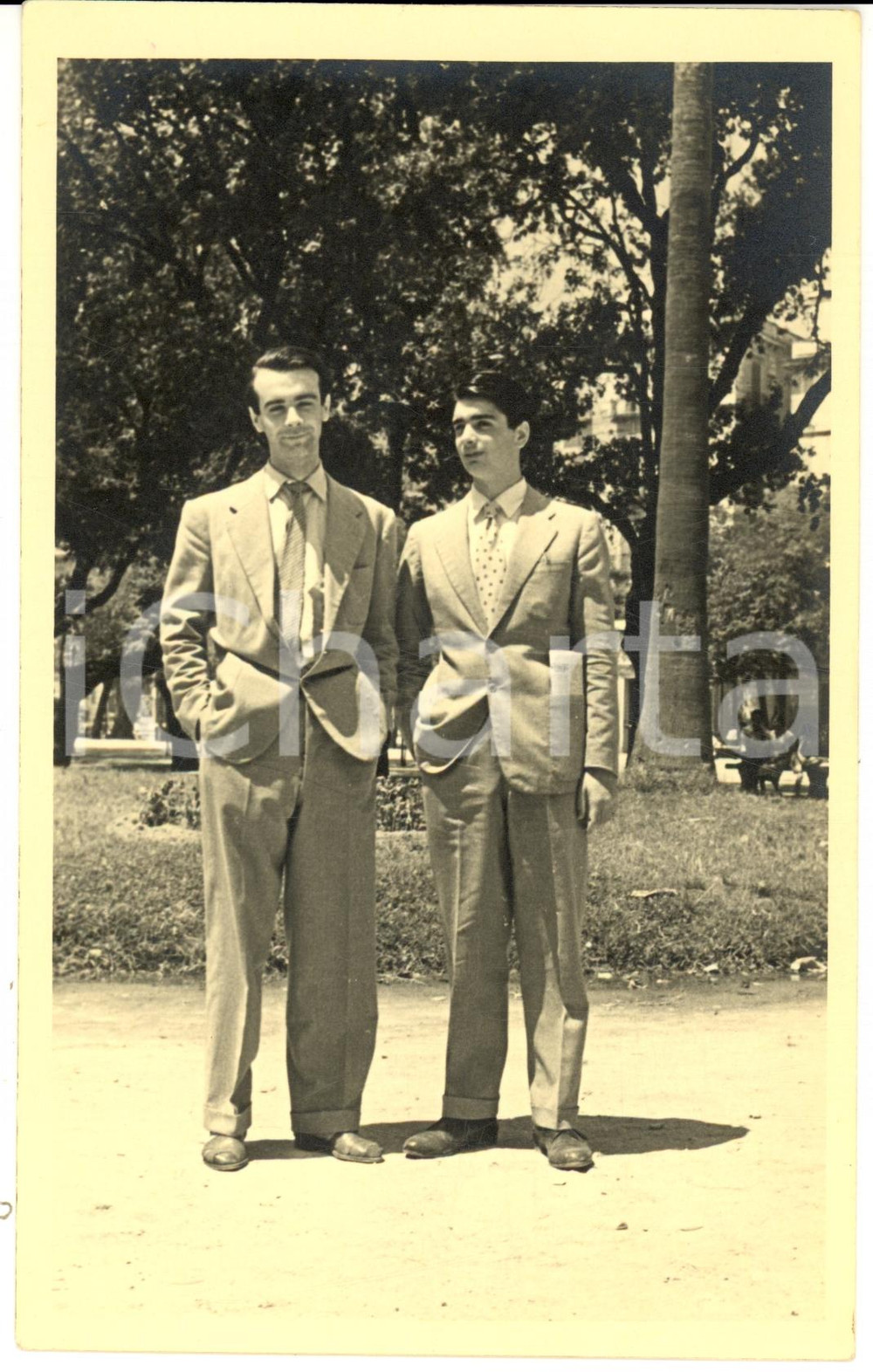 Fotografia d epoca originale 1952 NAPOLI Il nobile Renato CARACCIOLO Fotocartolina 1