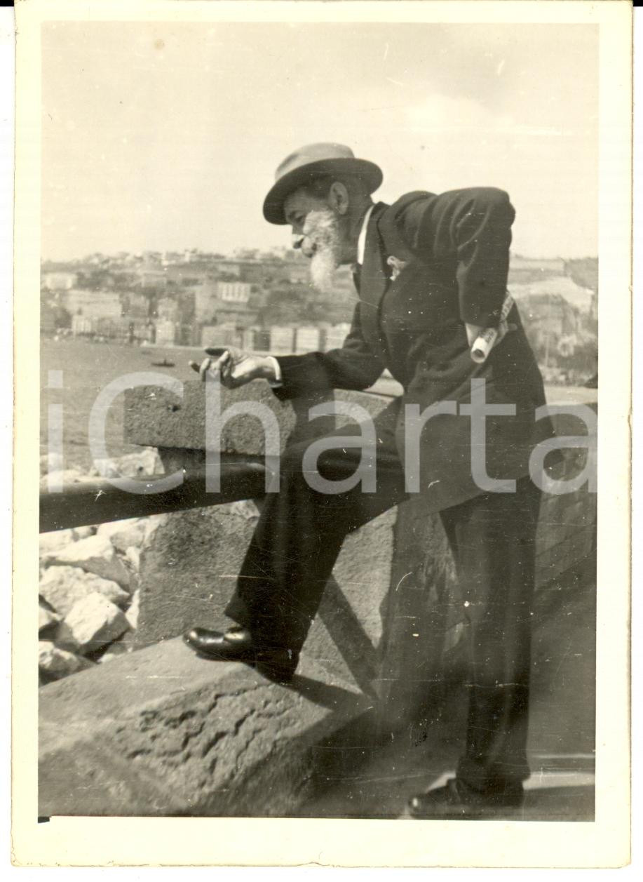 Fotografia d epoca originale 1950 NAPOLI Il barone Michele Mimi PASCA DI MAGLIANO sul lungomare Fotografia 1