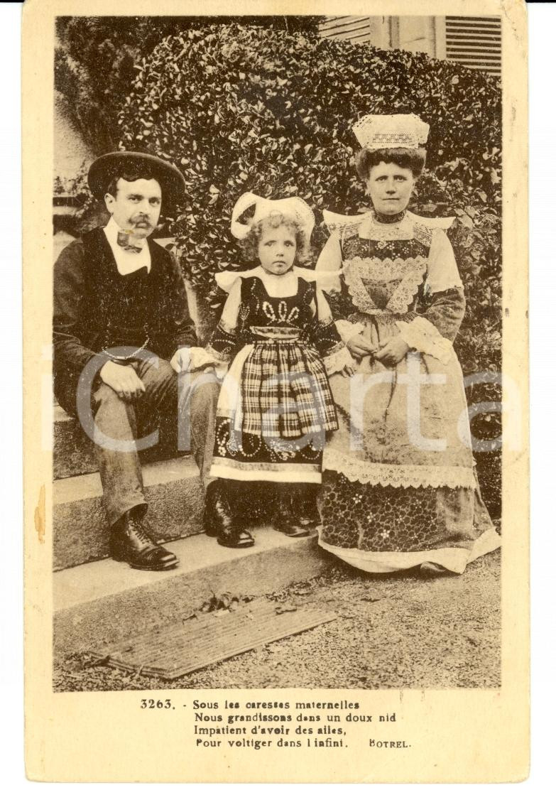 Cartolina originale da collezione 1938 LORIENT F COSTUMES BRETONS Portrait de famille FP VG 1