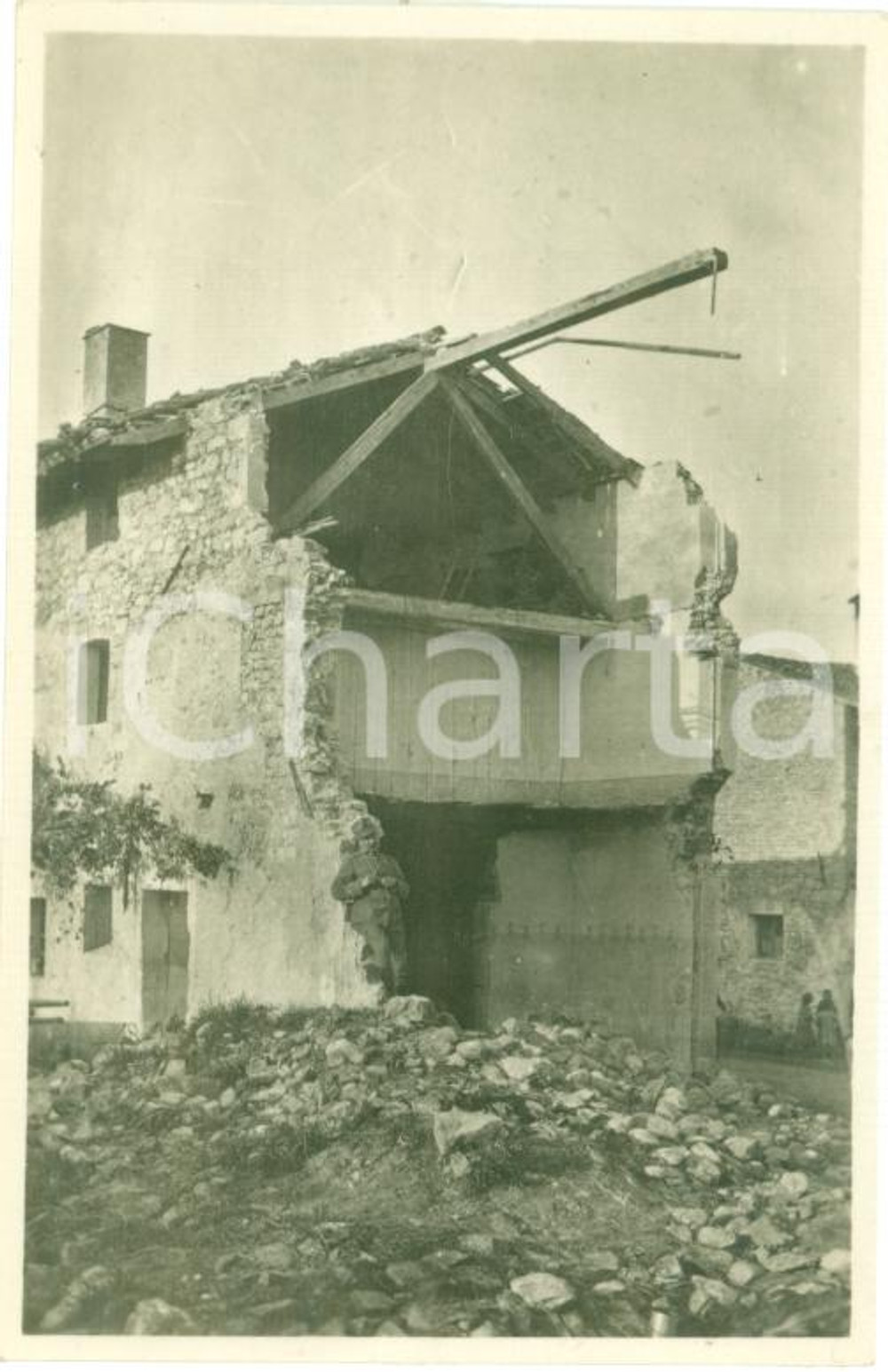 Fotografia d epoca originale 1917 FOGLIANO REDIPUGLIA GO WWI Casa distrutta da bombe a POLAZZO Fotografia 1