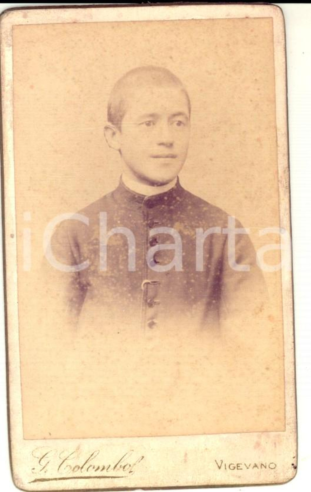 Fotografia d epoca originale 1900 ca VIGEVANO PV Ritratto di seminarista Fotografia G. COLOMBO CDV 1