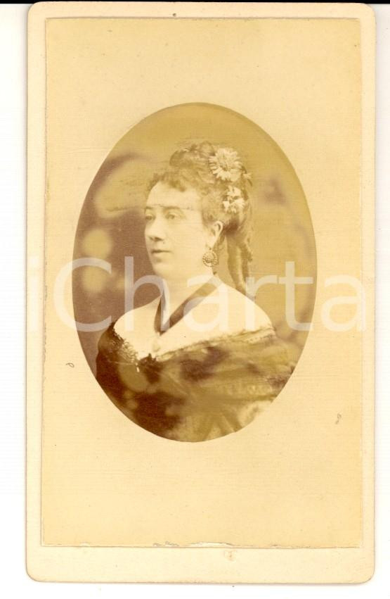 Fotografia d epoca originale 1880 ca PARIS Ritratto di donna con acconciatura floreale Foto SCANAGATTI 1