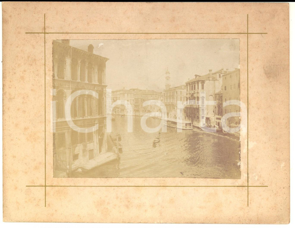 Fotografia d epoca originale 1910 ca VENEZIA Canal Grande presso RIALTO Animata con barche e gondola 1