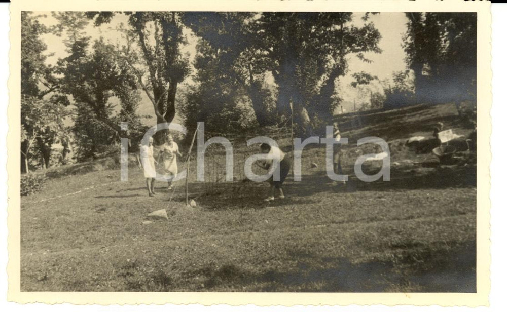 Fotografia d epoca originale 1940 ca GRILLANO OVADA AL Ragazze al lancio dell anello Fotografia 1 1