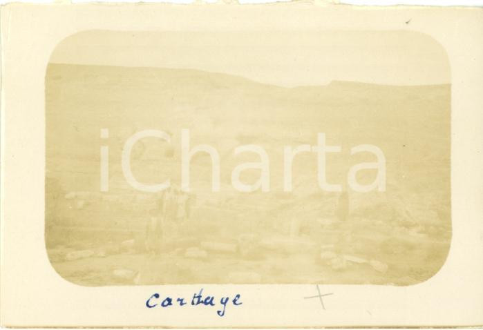 Fotografia d epoca originale 1920 CARTAGINE TUNISIA Rovine dell anfiteatro ANIMATA Foto vintage 9 x 6 cm 1