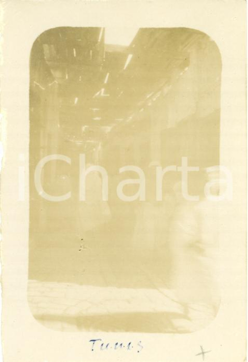Fotografia d epoca originale 1920 TUNISI TUNISIA Rue couverte a MEDINA Animata Foto vintage 6 x 9 cm 1