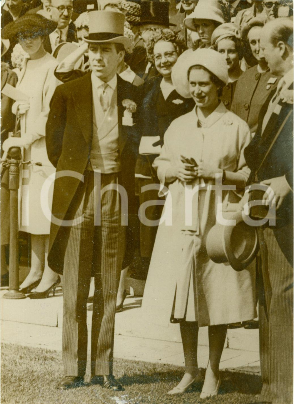 Fotografia d epoca originale 1961 ASCOT UK Princess MARGARET and Antony ARMSTRONGJONES Royal Races FOTO 1