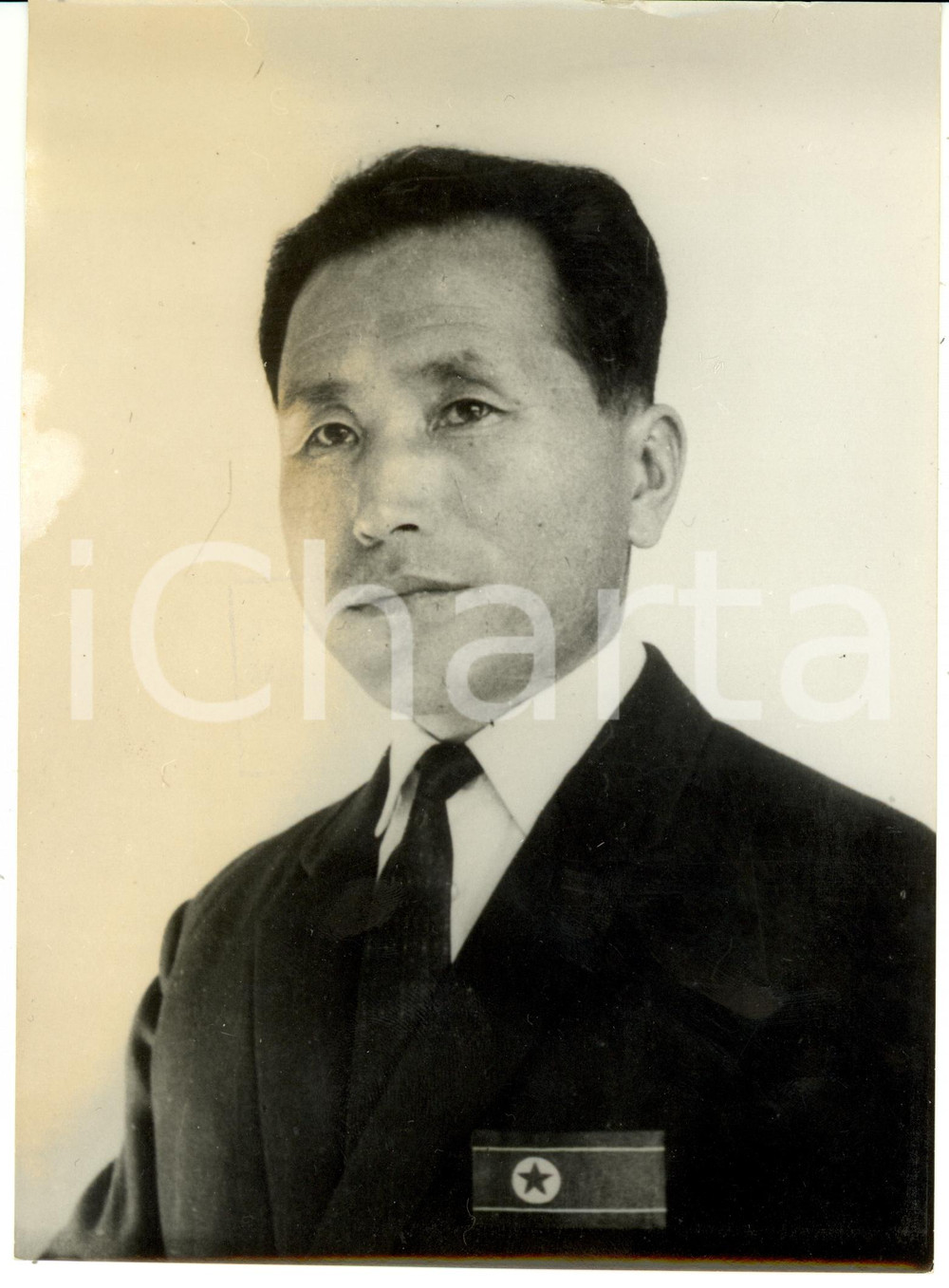 Fotografia d epoca originale 1968 COREA DEL NORD Nazionale calcio Ritratto Choi BYUNG SUB dirigente FOTO 1