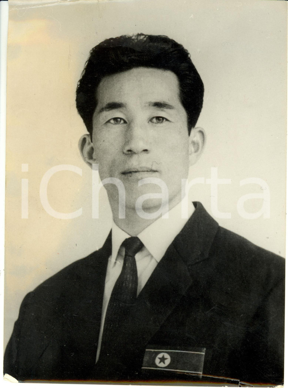 Fotografia d epoca originale 1968 COREA DEL NORD Nazionale calcio Ritratto Kang RYONG WOON internoFOTOGRAFIA 1