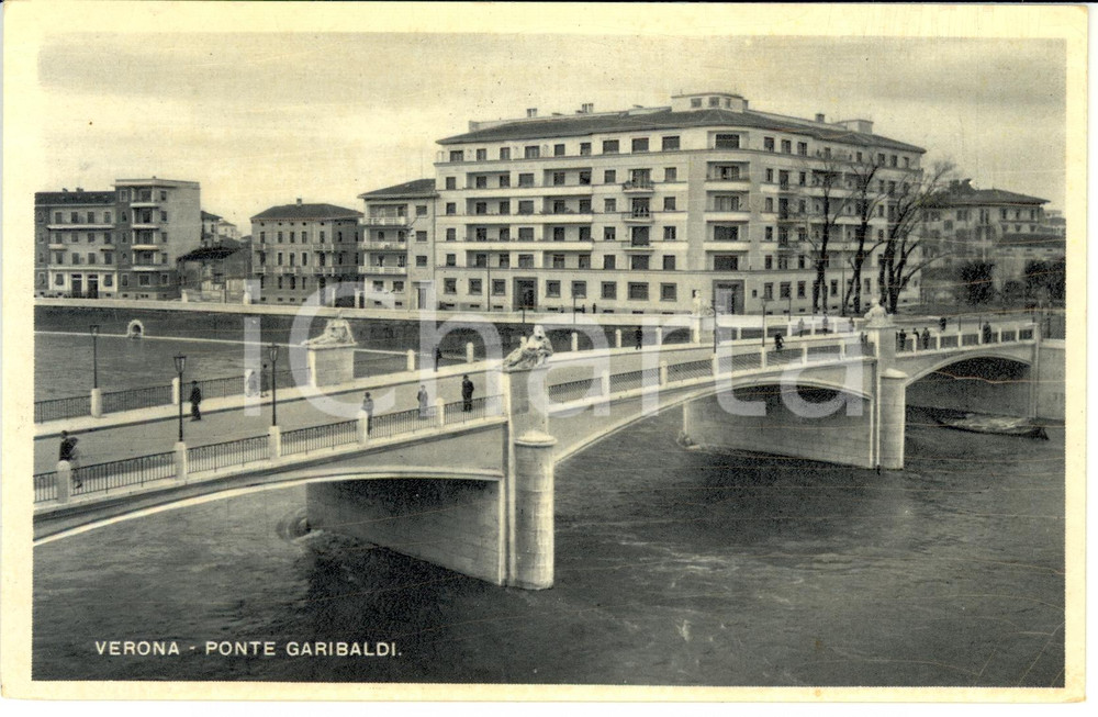 Cartolina originale da collezione 1940 ca VERONA Veduta Ponte GARIBALDI Cartolina DANNEGGIATA FP NV 1