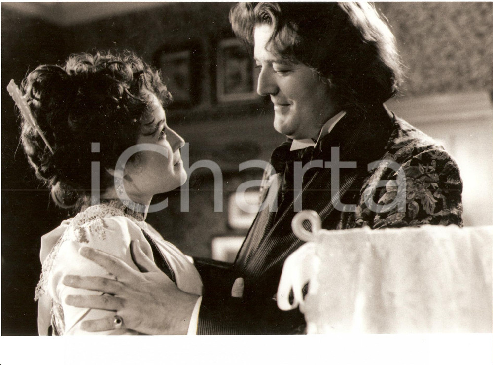 Fotografia d epoca originale 1997 WILDE Stephen FRY Jennifer EHLE Brian GILBERT Foto di scena 1