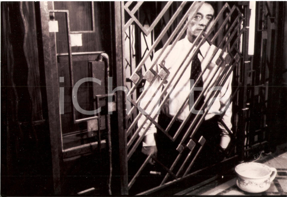 Fotografia d epoca originale 1997 COMBAT THE FAUVES Richard BOHRINGER Benoit LAMIN Foto di scena 1
