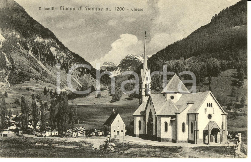 Cartolina originale da collezione 1937 MOENA TN Scorcio panoramico con chiesa e DOLOMITI FIEMME Cartolina FP VG 1