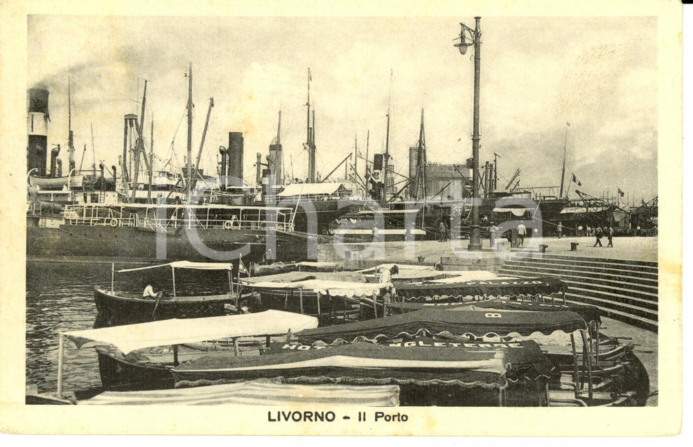 Cartolina originale da collezione 1931 LIVORNO Veduta panoramica del porto con barche ormeggiate Cartolina FP VG 1