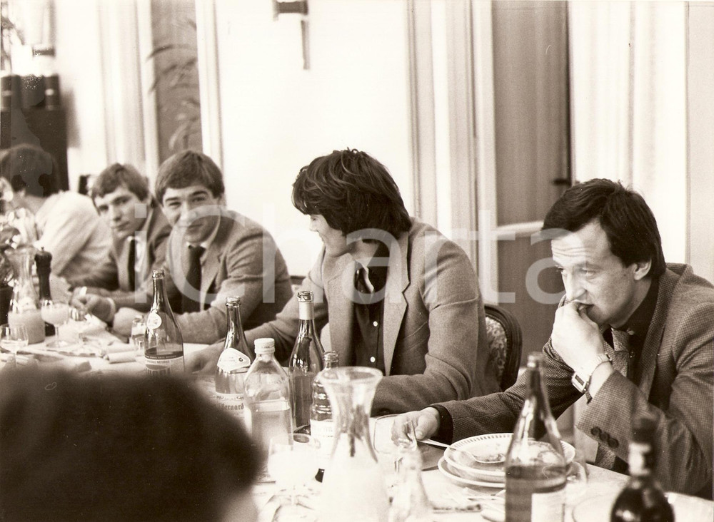 Fotografia d epoca originale 1980 ca JUGOSLAVIA Calcio Milos SESTIC Mihailo PETROVIC Nikica KLINCARSKI Foto 1
