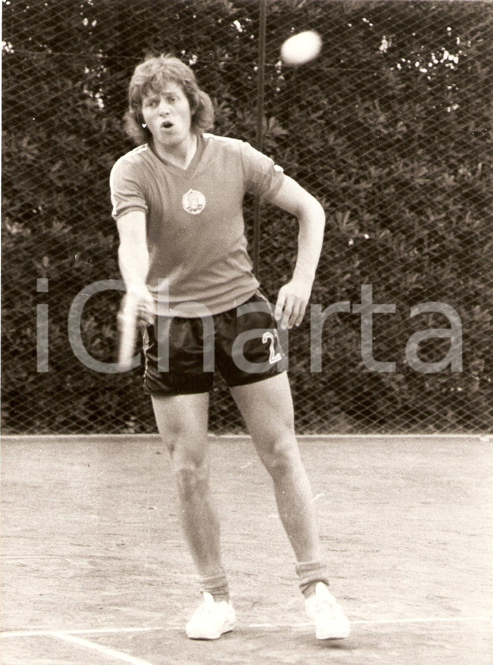 Fotografia d epoca originale 1970 circa OLANDA Calciatore Arie HAAN gioca a tennis Fotografia 1