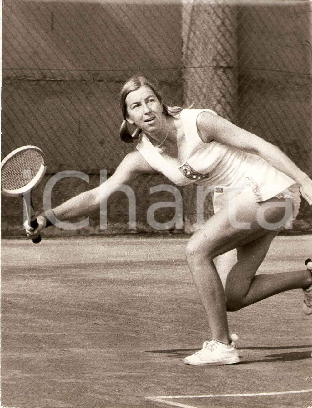 Fotografia d epoca originale 1980 ca INGHILTERRA Tennis Glynis COLES durante allenamento Upskirt Fotografia 1