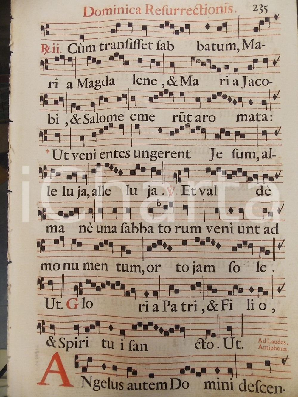 Libro, pubblicazione d epoca 1700 ca ANTIFONARIO ROMANO Pagina canti rosso e nero Domenica di RESURREZIONE 1