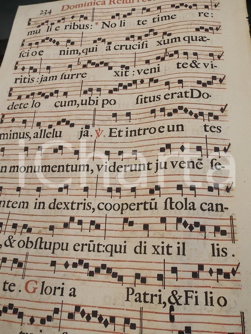 Libro, pubblicazione d epoca 1700 ca ANTIFONARIO ROMANO Pagina canti in rosso e nero Domenica di RESURREZIONE 1