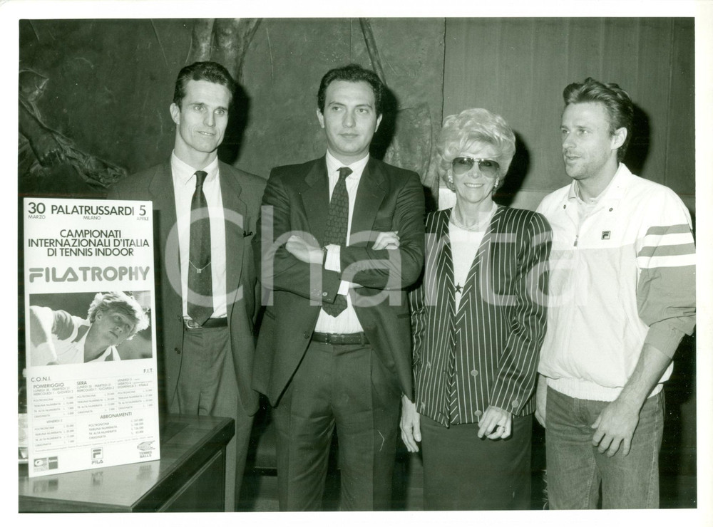 Fotografia d epoca originale 1987 MILANO Lea PERICOLI Giovanni OCLEPPO Bjorn BORG presentano FILATROPHY Foto 1