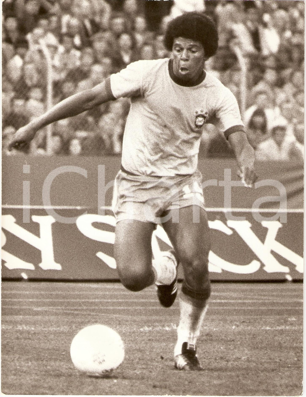 Fotografia d epoca originale 1974 BRASILE Calcio MIRANDINHA Sebastiao MIRANDA DA SILVA FILHO in campo Foto 1