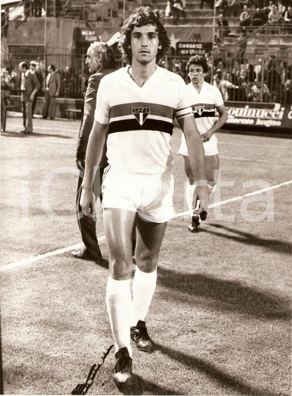Fotografia d epoca originale 1980 ca SAO PAULO FC vs MILAN JosÃ© Oscar BERNARDI fine partita Fotografia 1