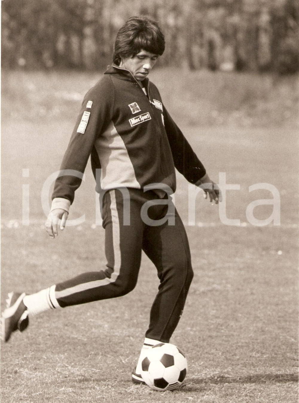 Fotografia d epoca originale 1980 circa INTER Calcio BUGRE si allena Sponsor INNO HIT Fotografia 1