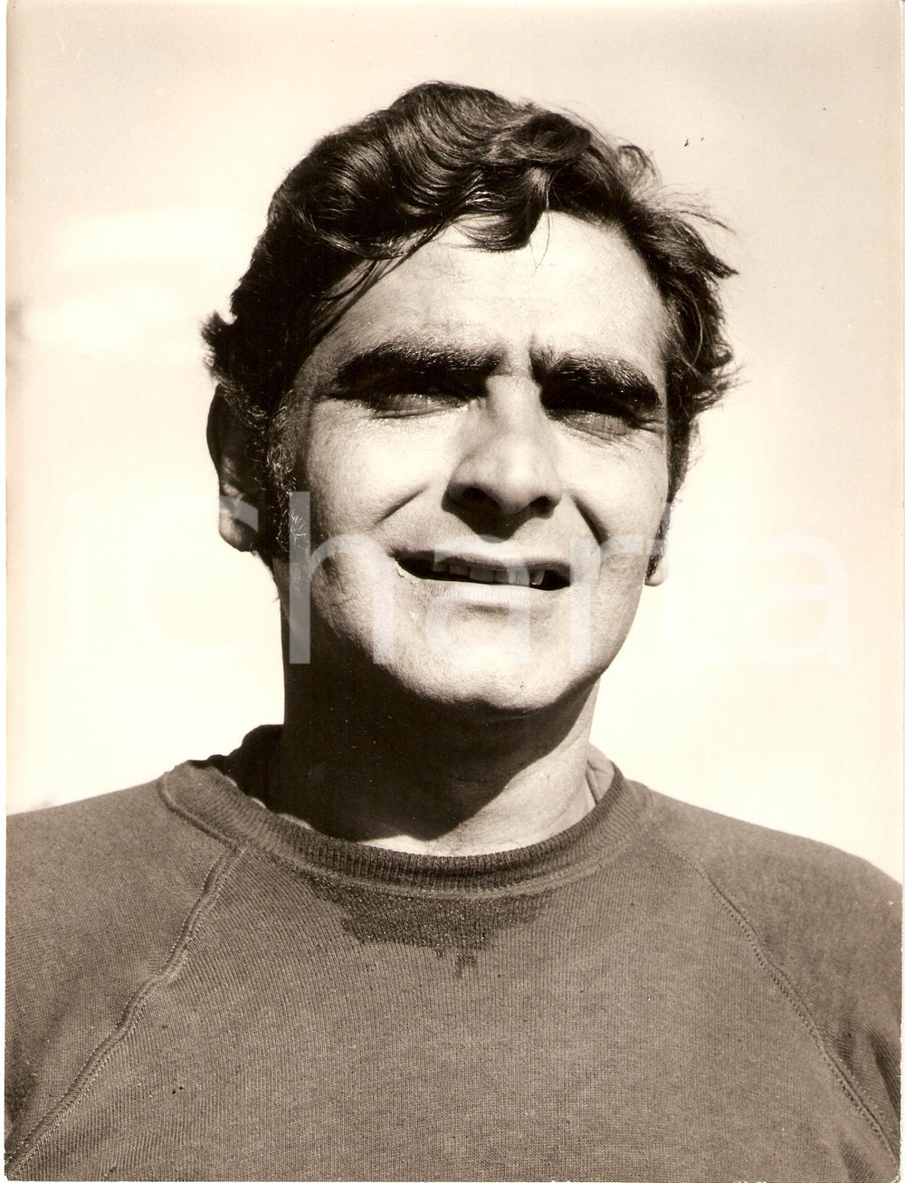 Fotografia d epoca originale 1960 ca URUGUAY Calcio NAZIONALE Luis CUBILLA Centrocampista Ritratto Fotografia 1