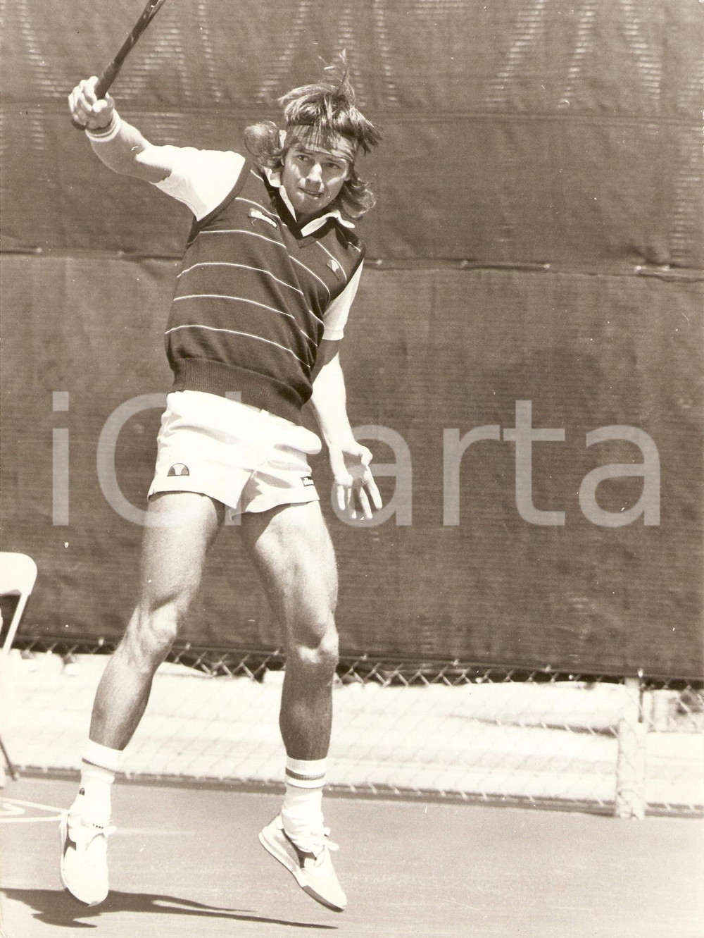 Fotografia d epoca originale 1980 circa NUOVA ZELANDA Tennis Chris LEWIS durante incontro Fotografia 1