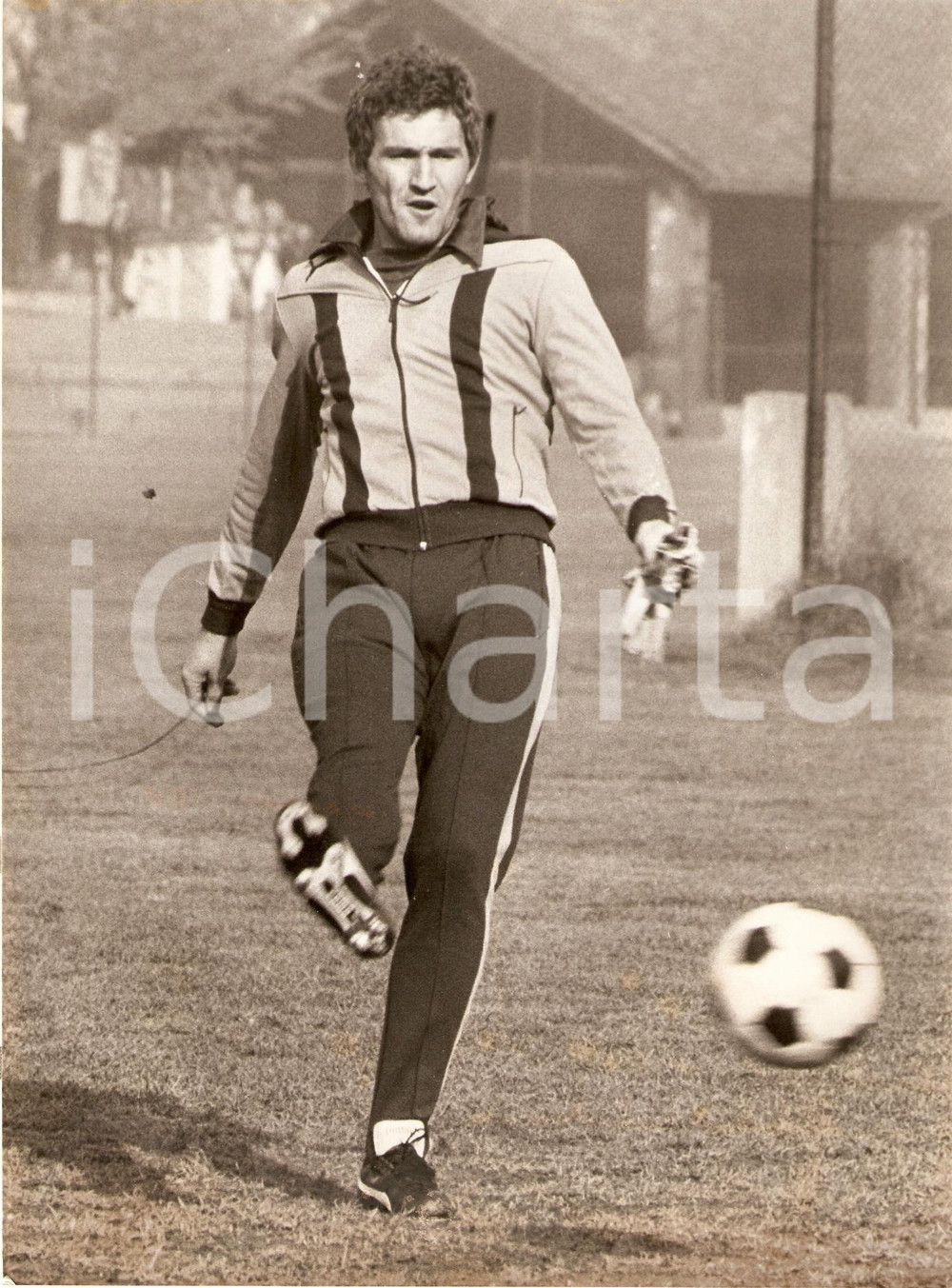 Fotografia d epoca originale 1982 JUGOSLAVIA Calcio MONDIALI Dragan PANTELIC durante allenamento Fotografia 1