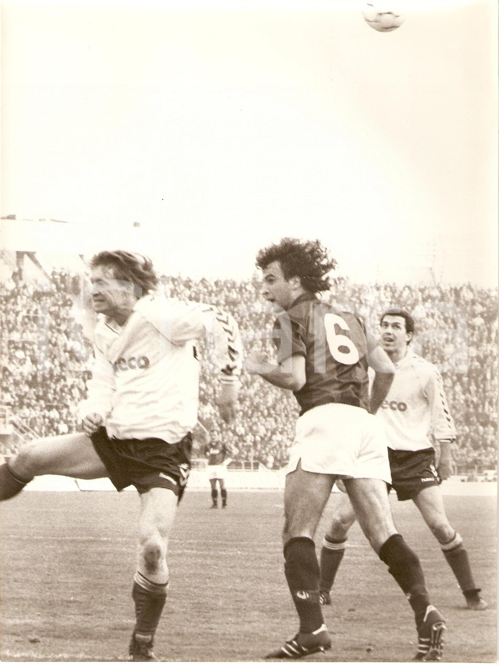 Fotografia d epoca originale 1988 CAMPIONATO Calcio BOLOGNA  PISA Stephane DEMOL colpo di testa Fotografia 1
