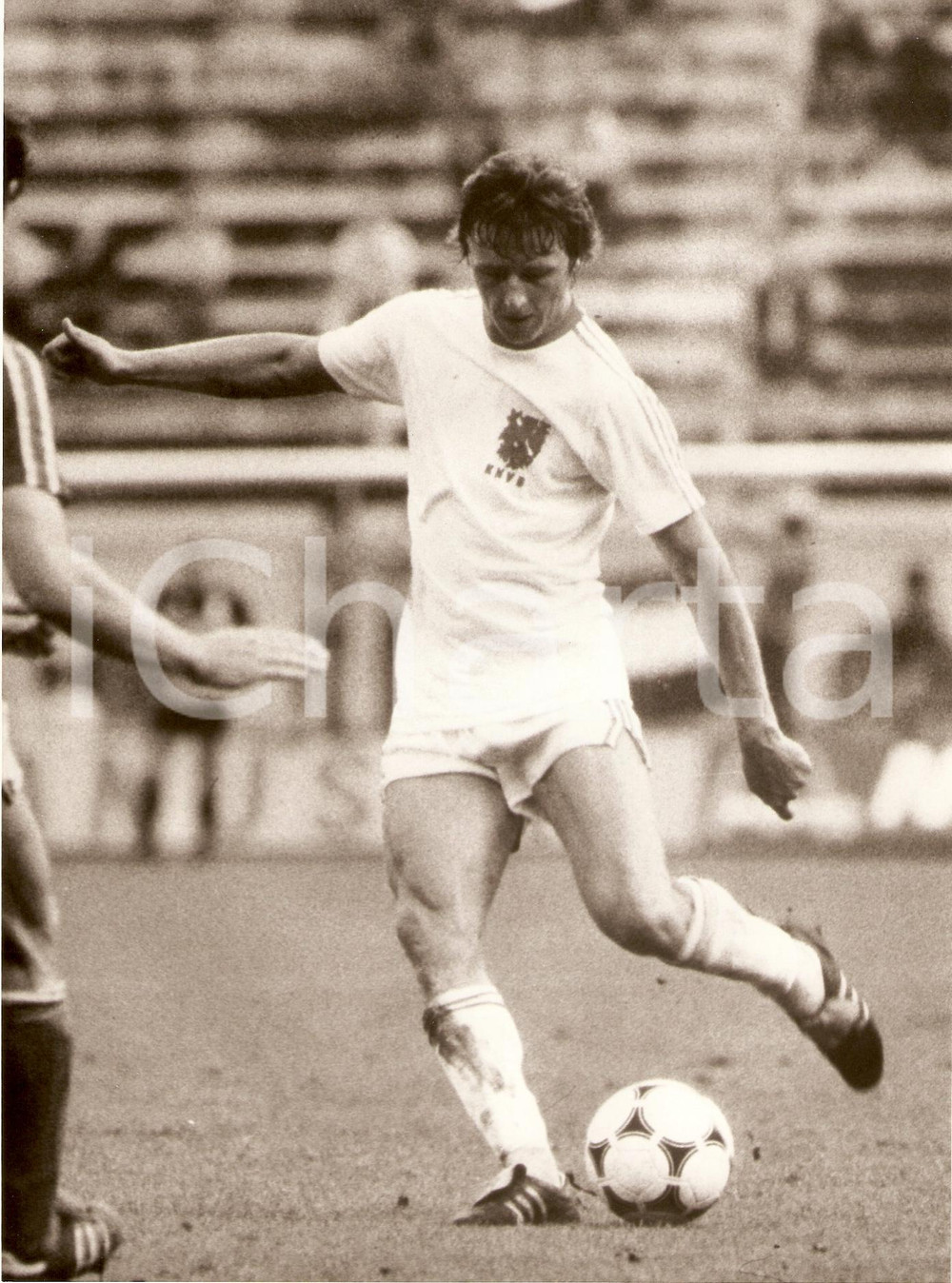 Fotografia d epoca originale 1980 ca CALCIO Hugo HOVENKAMP in campo con Nazionale OLANDA Fotografia 1