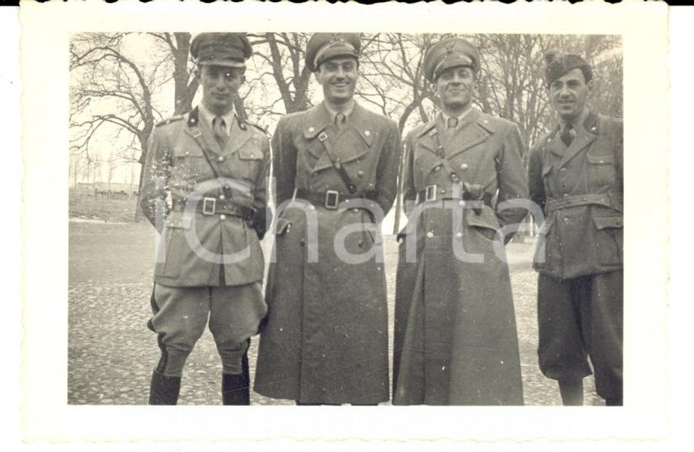Fotografia d epoca originale 1941 WW2 CASALE MONFERRATO Ufficiali III Compagnia TELEGRAFISTI PONTIERI 1