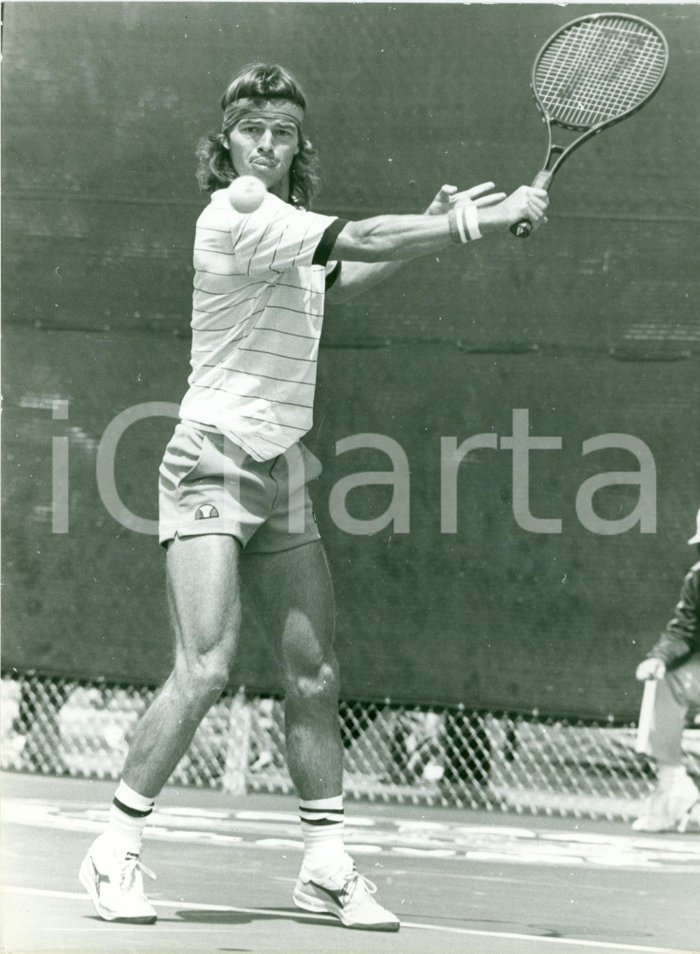 Fotografia d epoca originale 1980 ca TENNIS Chris LEWIS tennista durante match Fotografia 1