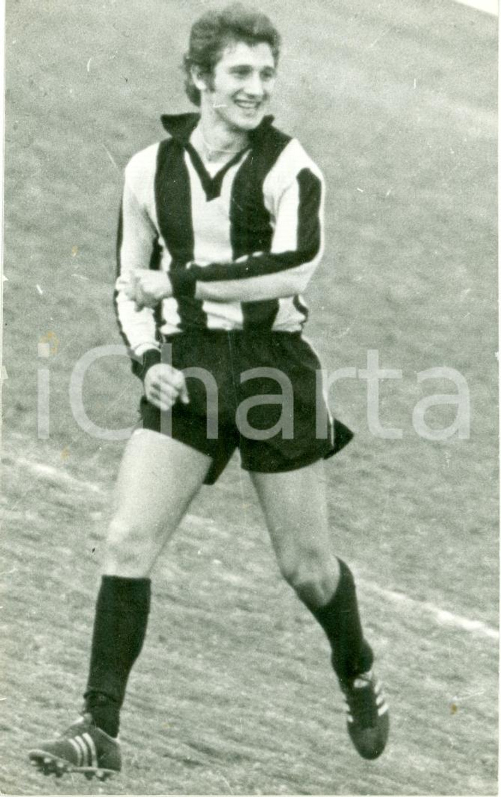 Fotografia d epoca originale 1973 URUGUAY Calcio Ferdinando MORENA con maglia PENAROL Fotografia 1
