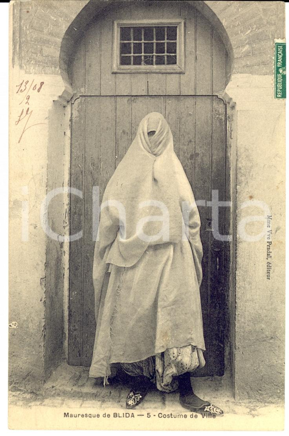 Cartolina originale da collezione 1908 BLIDA COSTUMES ALGERIE Mauresque en costume de ville FP VG 1