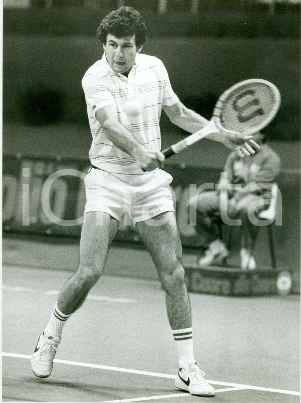 Fotografia d epoca originale 1983 MILANO TENNIS Campione Bill SCANLON durante MILAN INDOOR Fotografia 1