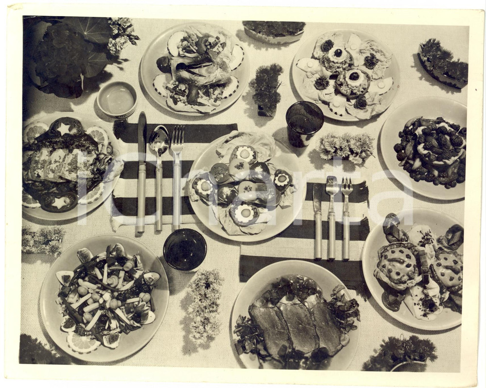 Fotografia d epoca originale 1946 TORINO Natura morta realizzata con macchina SPEED GRAPHIC Foto NELLY 1