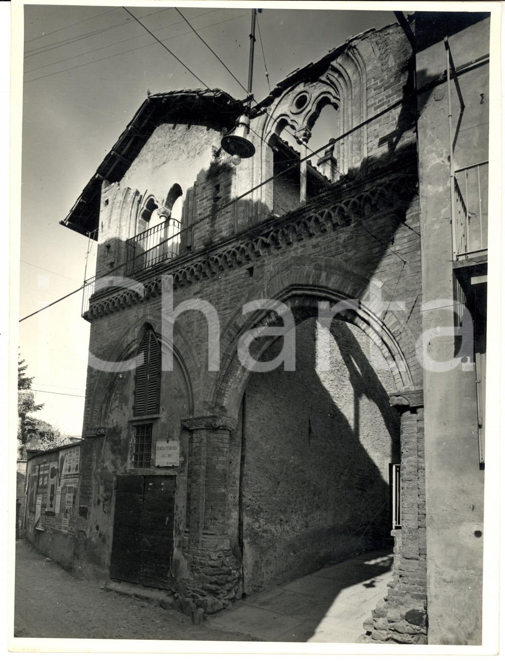 Fotografia d epoca originale 1970 VAL DI SUSA AVIGLIANA TO Porta FERRATA prima del restauro Foto HAUS 1