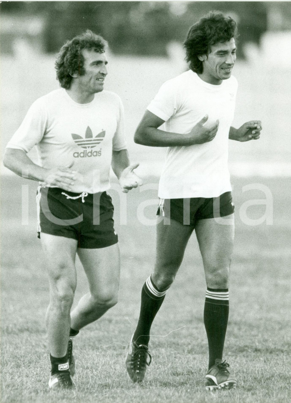 Fotografia d epoca originale 1980 URUGUAY Calcio MUNDIALITO Allenamenti MORALES Waldemar VICTORINO Foto 1