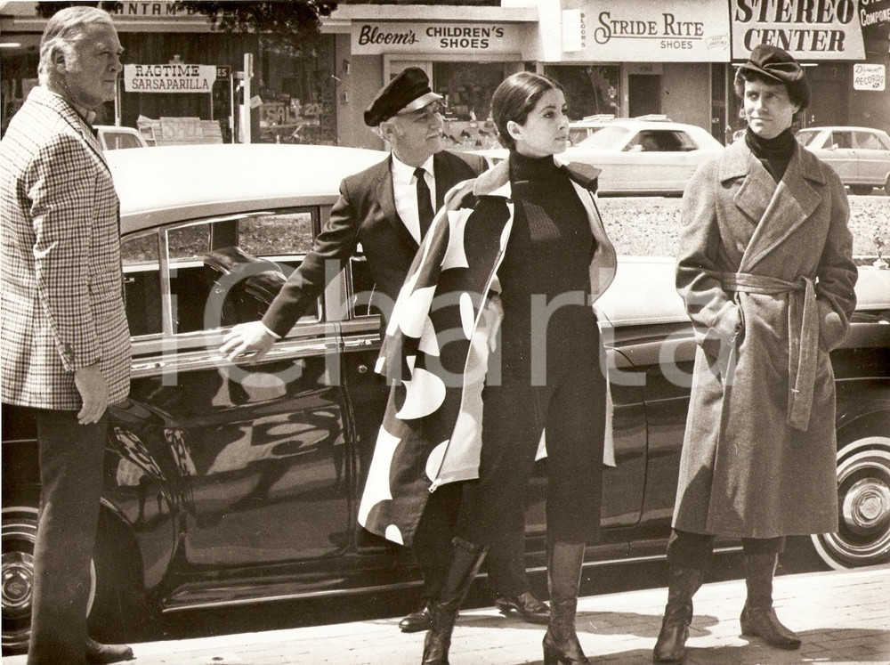 Fotografia d epoca originale 1971 THE MEPHISTO WALTZ Barbara PARKINS Curd JURGENS Alberto MORIN Foto di scena 1