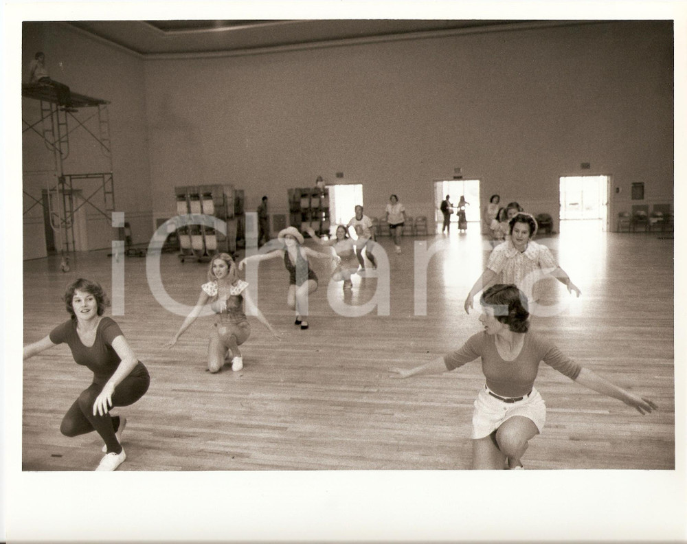 Fotografia d epoca originale 1975 SMILE Prove del CORPO DI BALLO Coreografie Fotografia dal set 1