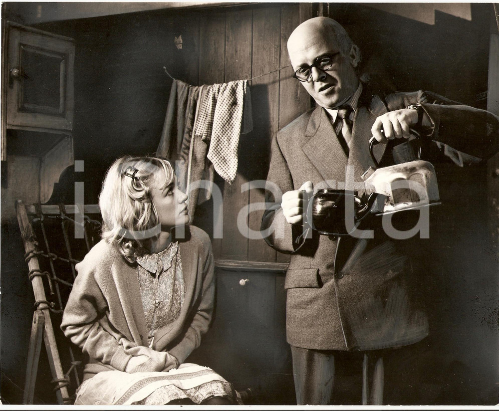 Fotografia d epoca originale 1971 10 RILLINGTON PLACE Richard ATTENBOROUGH Judy GEESON Foto di scena 1