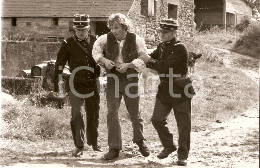 Fotografia d epoca originale 1975 LE SOLEIL QUI RIT ROUGE Scena dal film di BrunoMario KIRCHNER Fotografia 1