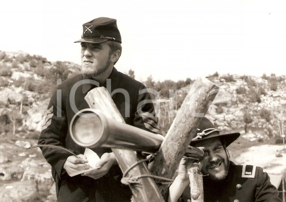 Fotografia d epoca originale 1963 AU COEUR DE LA VIE Oiseau moqueur YANKEE SOLDIERS with Spyglass Foto scena 1